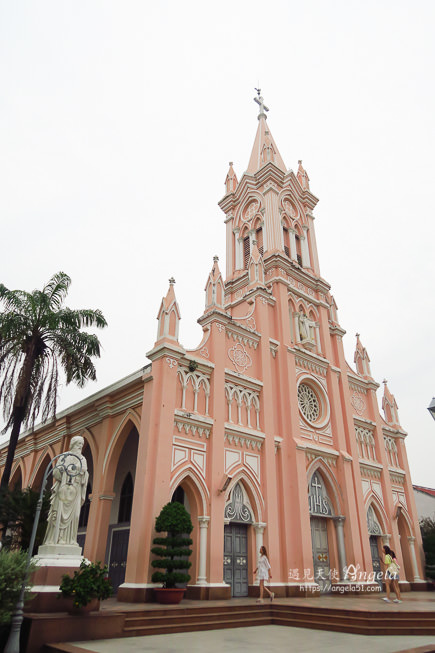 峴港景點粉紅教堂