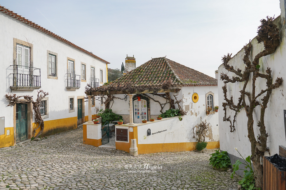 obidos 舊城區城堡城內景點-Casa S. Thiago do Castelo 民宿