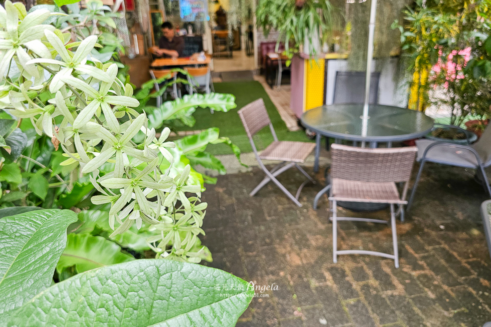 桃園石門水庫植物系咖啡館-等等吧咖啡