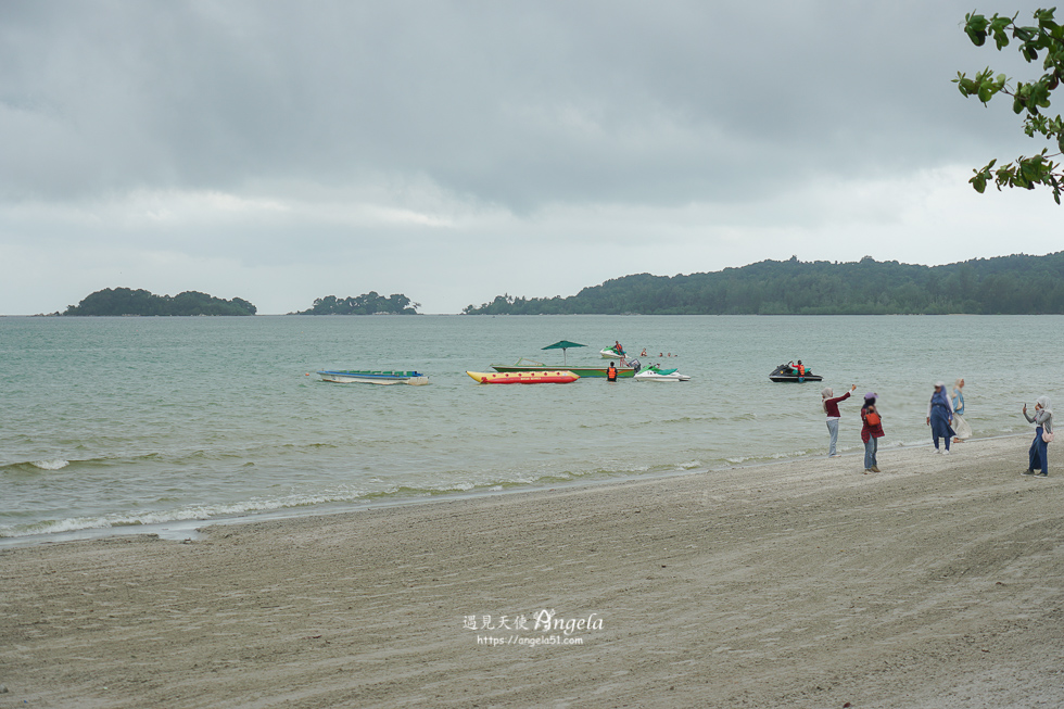 lagoi bay beach