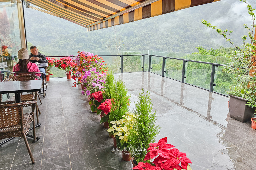 烏來山景餐廳