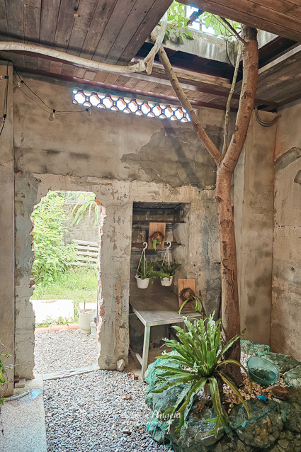 金山老街老屋咖啡山裡海里