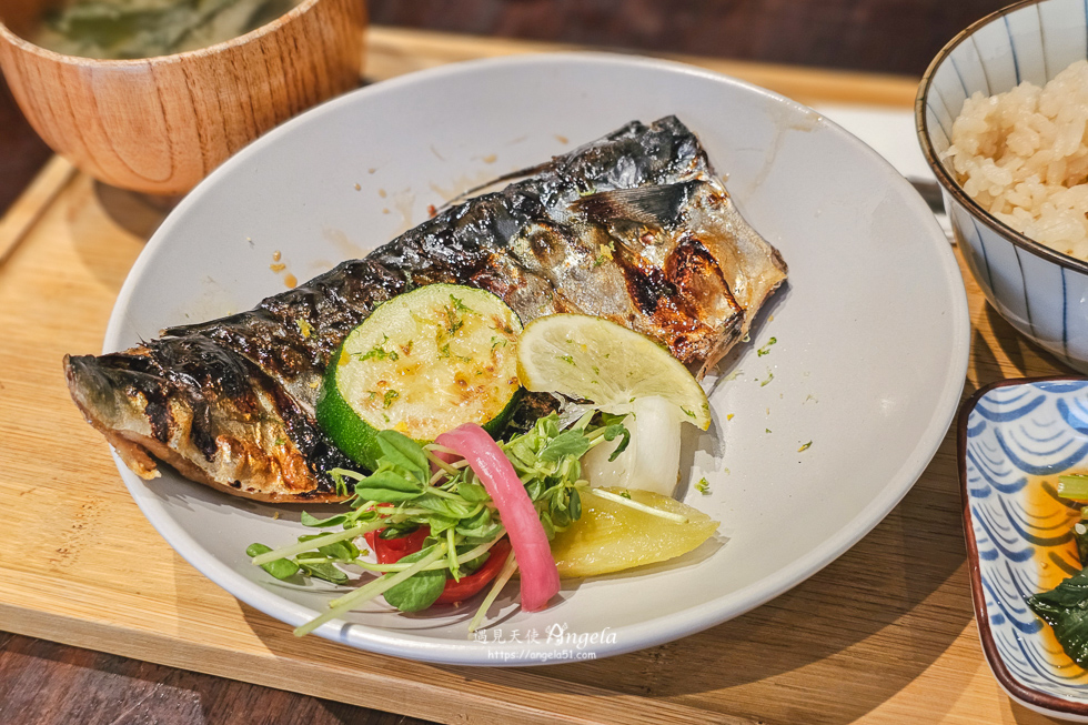 基隆巷弄美食小腳落日式定食