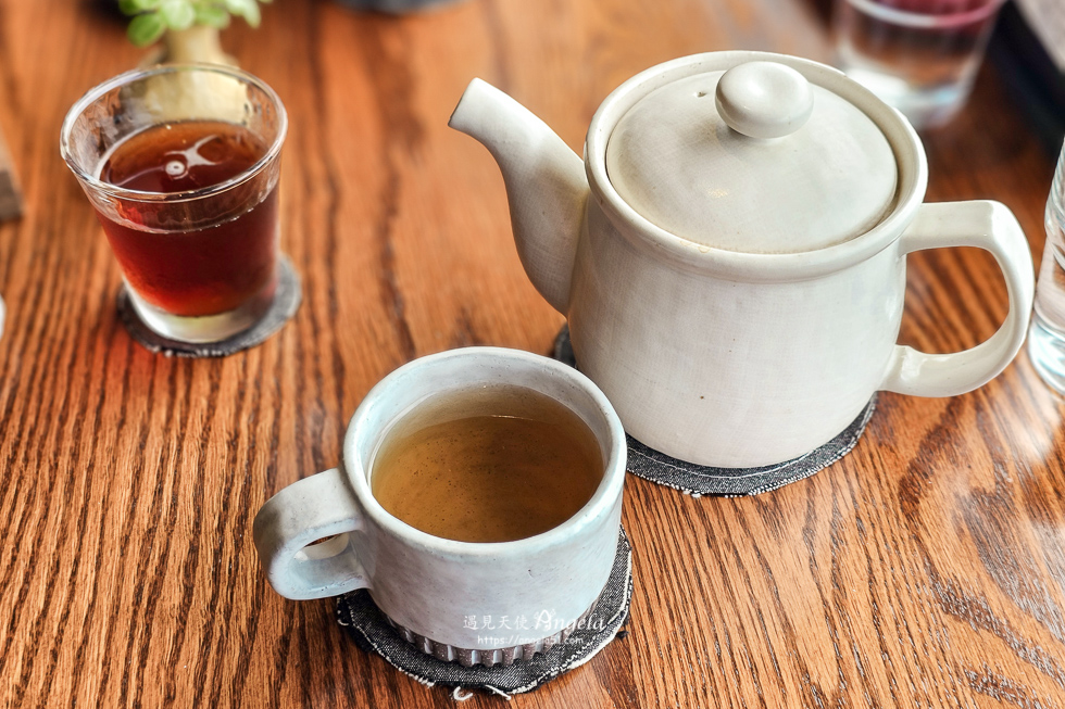 石門海景咖啡鵵Rabbird