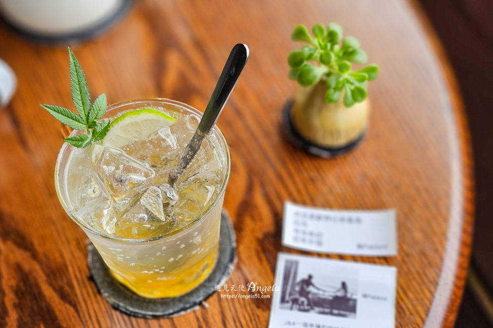 石門海景咖啡鵵Rabbird