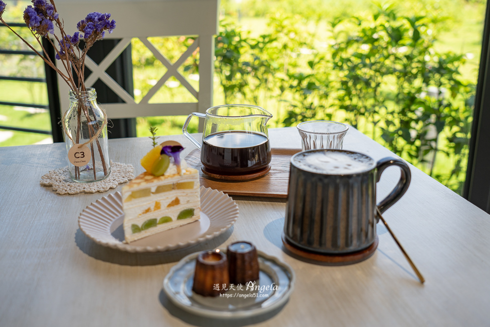 宜蘭老宅咖啡 chou chou可麗露專賣