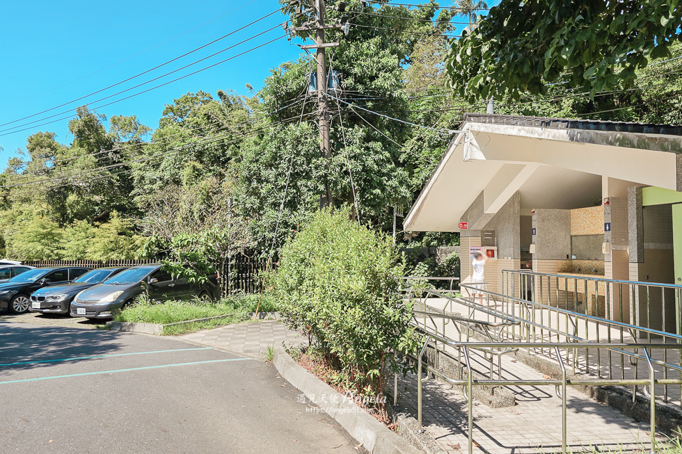 基隆暖東峽谷步道停車