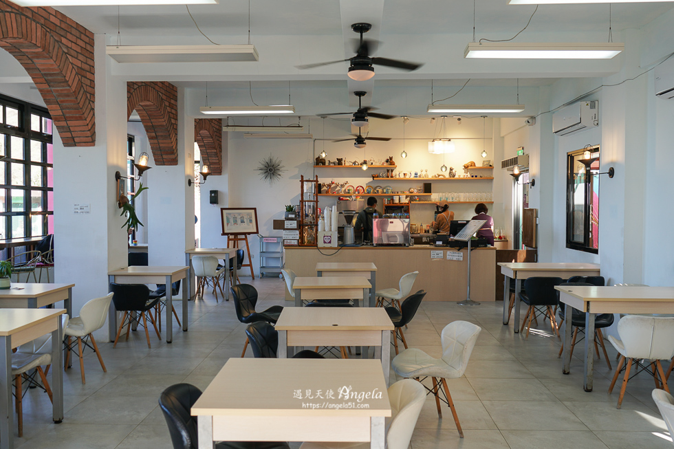 鼻頭角步道聽濤咖啡