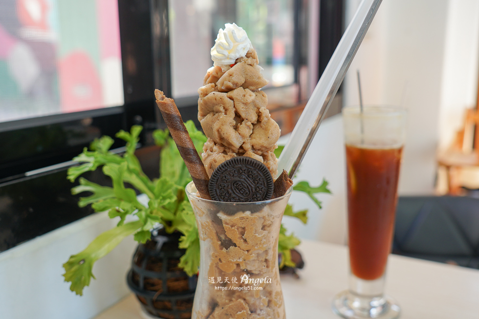 鼻頭角步道聽濤咖啡