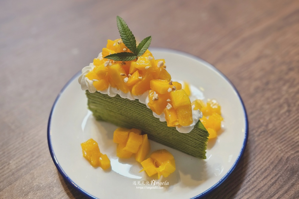 小溪邊咖啡